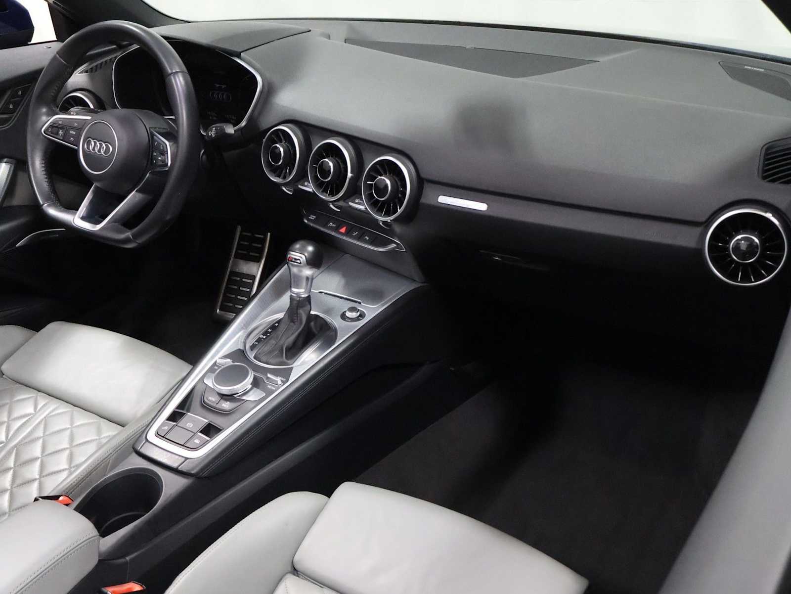 Thumbnail: 2017 Audi TT - 6