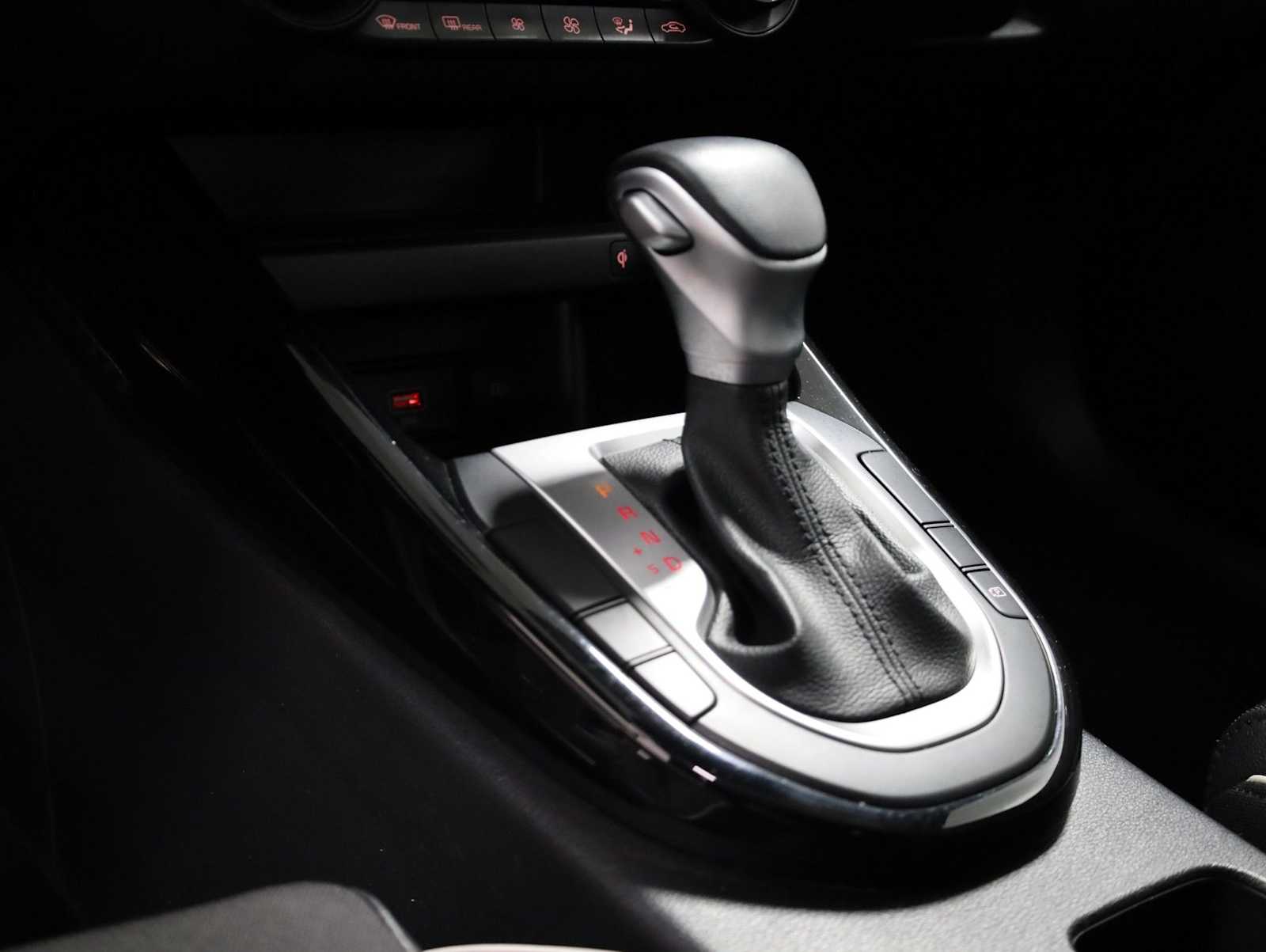 Thumbnail: 2024 Kia Forte - 27