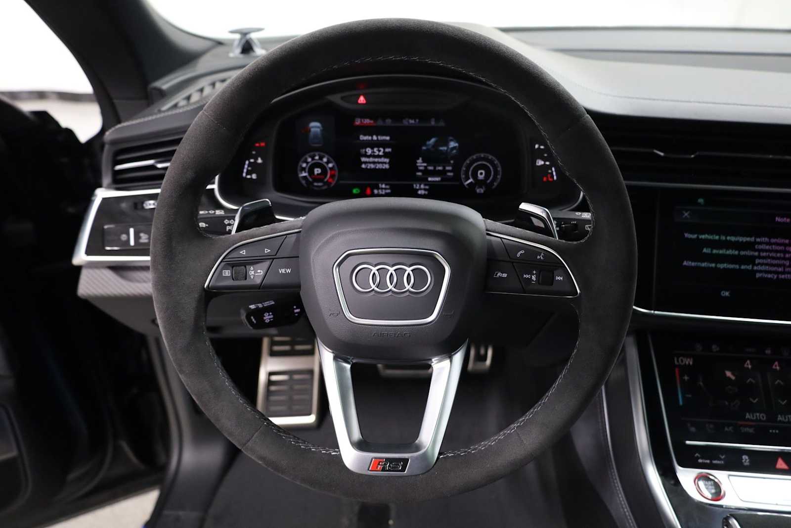 Thumbnail: 2026 Audi RS Q8 - 23