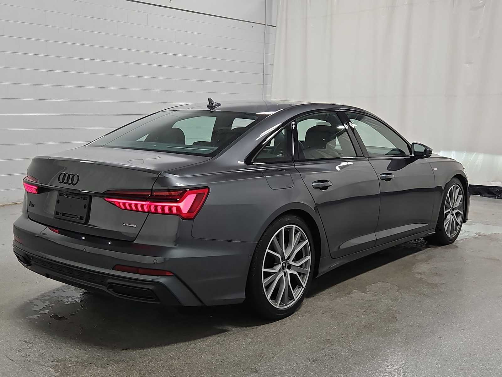 Thumbnail: 2022 Audi A6 - 9