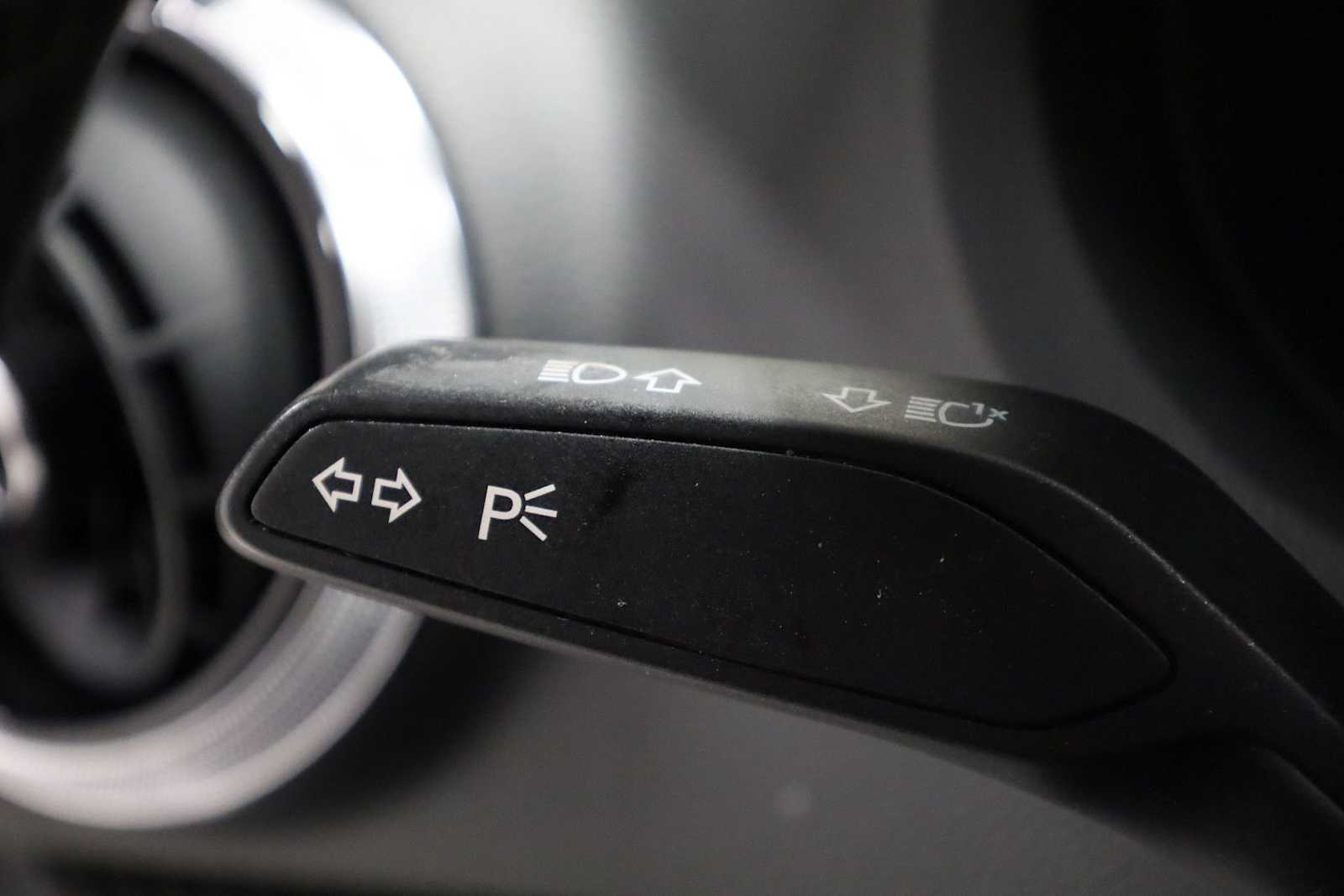 Thumbnail: 2018 Audi RS 3 - 30