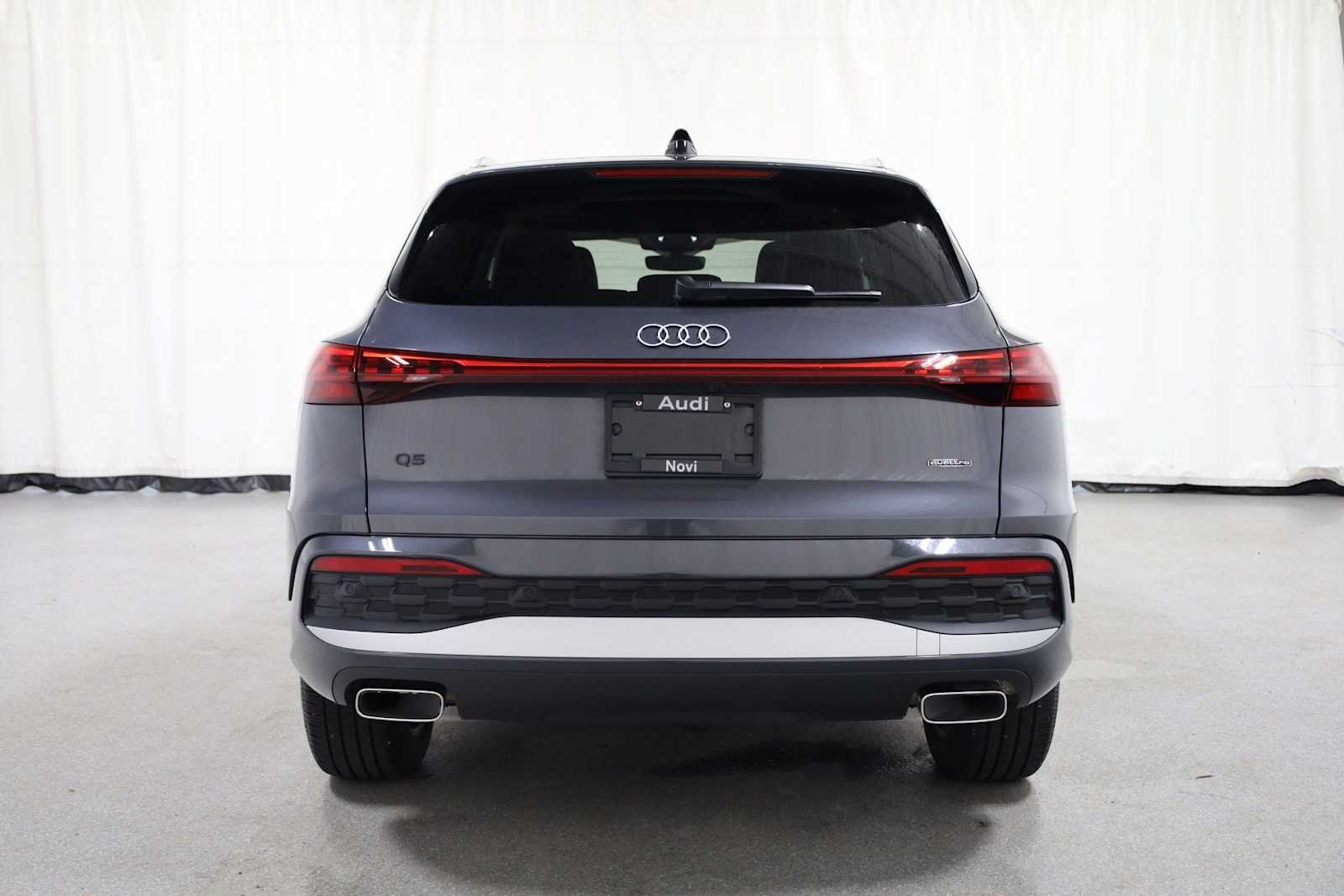 Thumbnail: 2025 Audi Q5 - 7