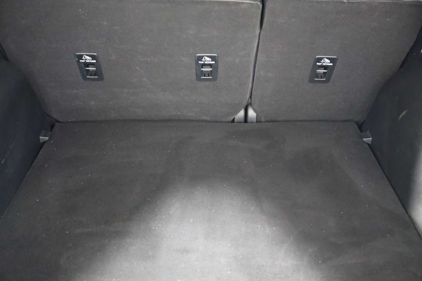 Thumbnail: 2020 Ford Escape - 37