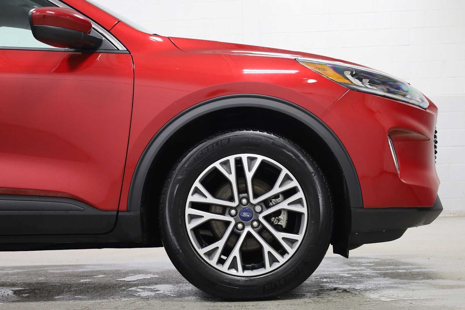 Thumbnail: 2020 Ford Escape - 11