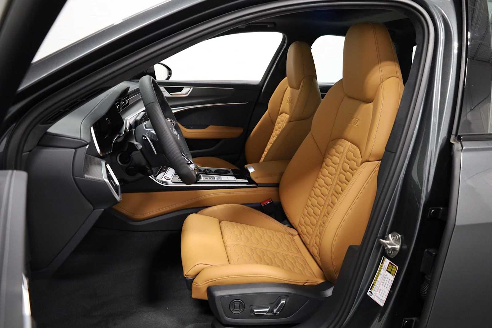 Thumbnail: 2026 Audi RS 6 - 5