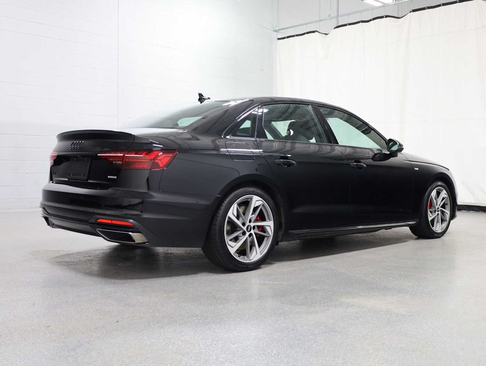 Thumbnail: 2023 Audi A4 - 9