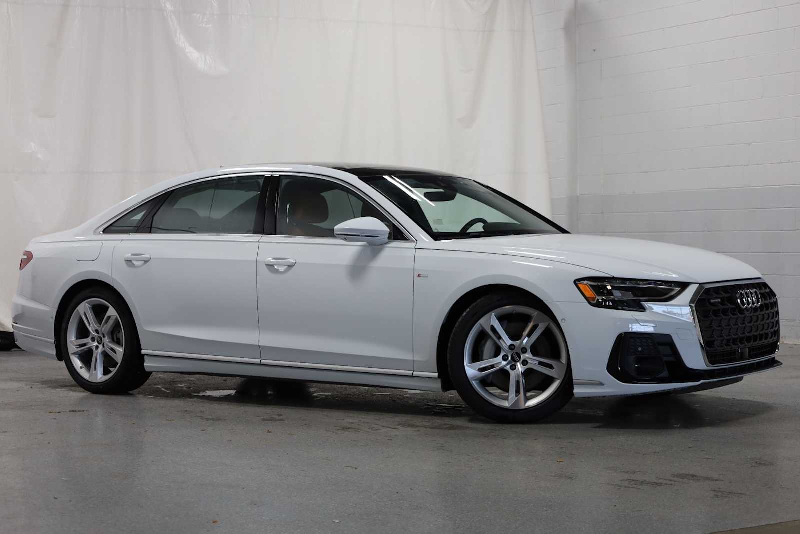 Thumbnail: 2025 Audi A8 - 8