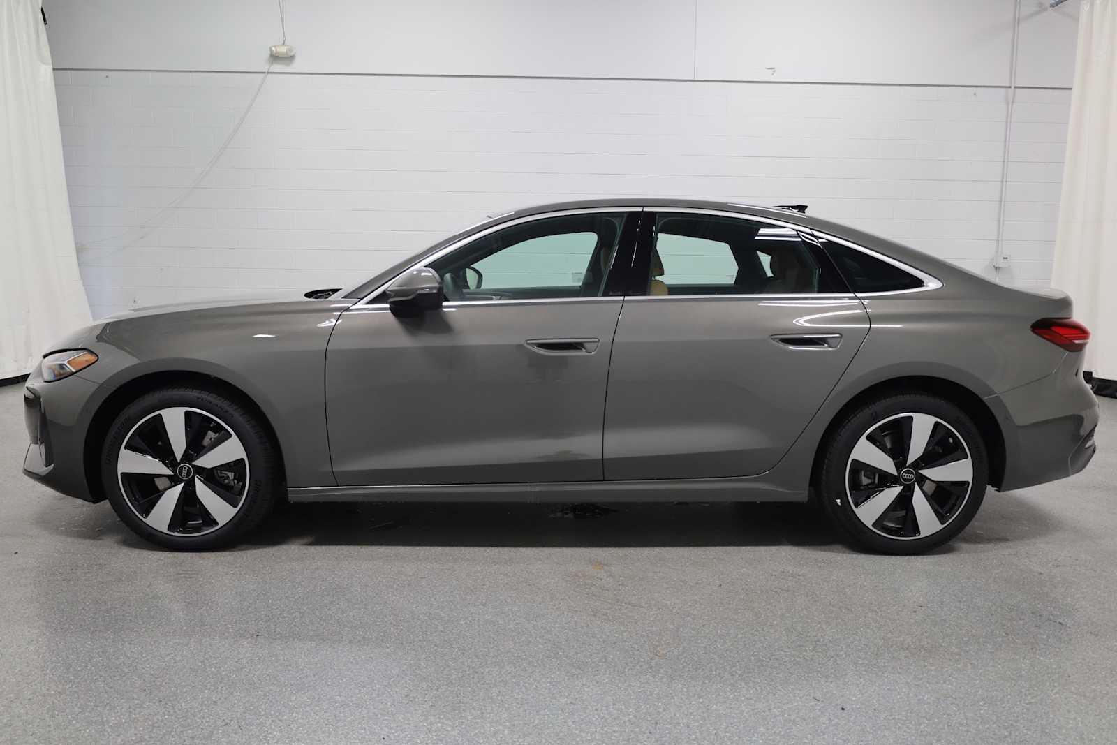 Thumbnail: 2025 Audi A5 - 2