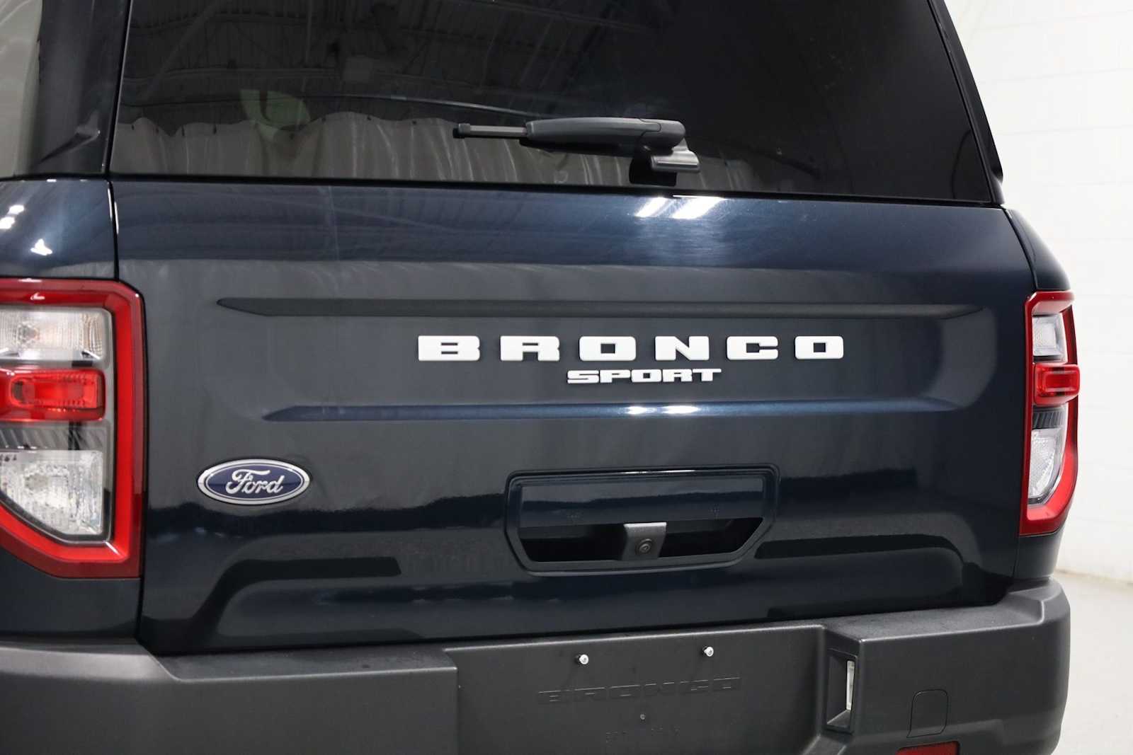 Thumbnail: 2023 Ford Bronco Sport - 8