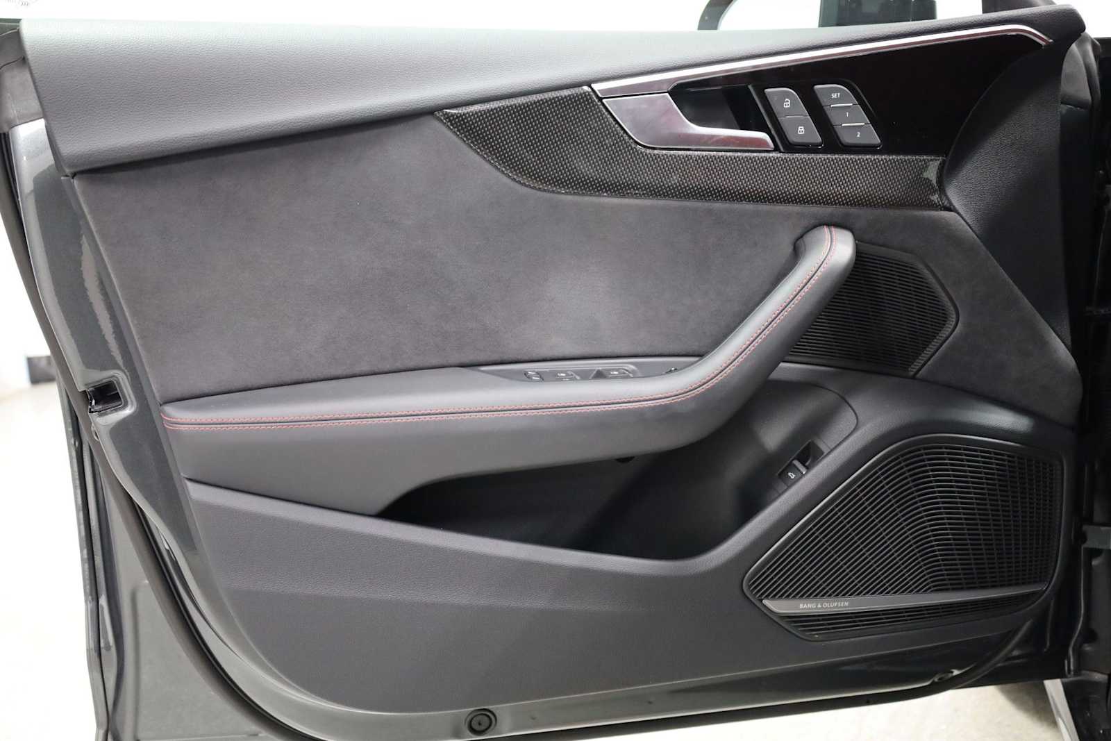 Thumbnail: 2023 Audi S5 - 16