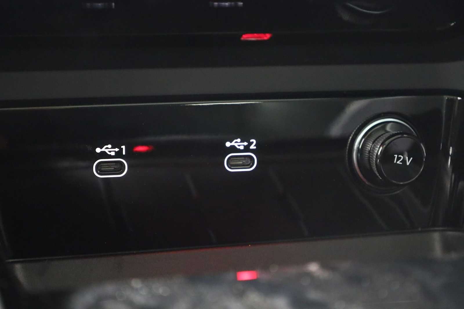 Thumbnail: 2025 Audi Q5 - 33