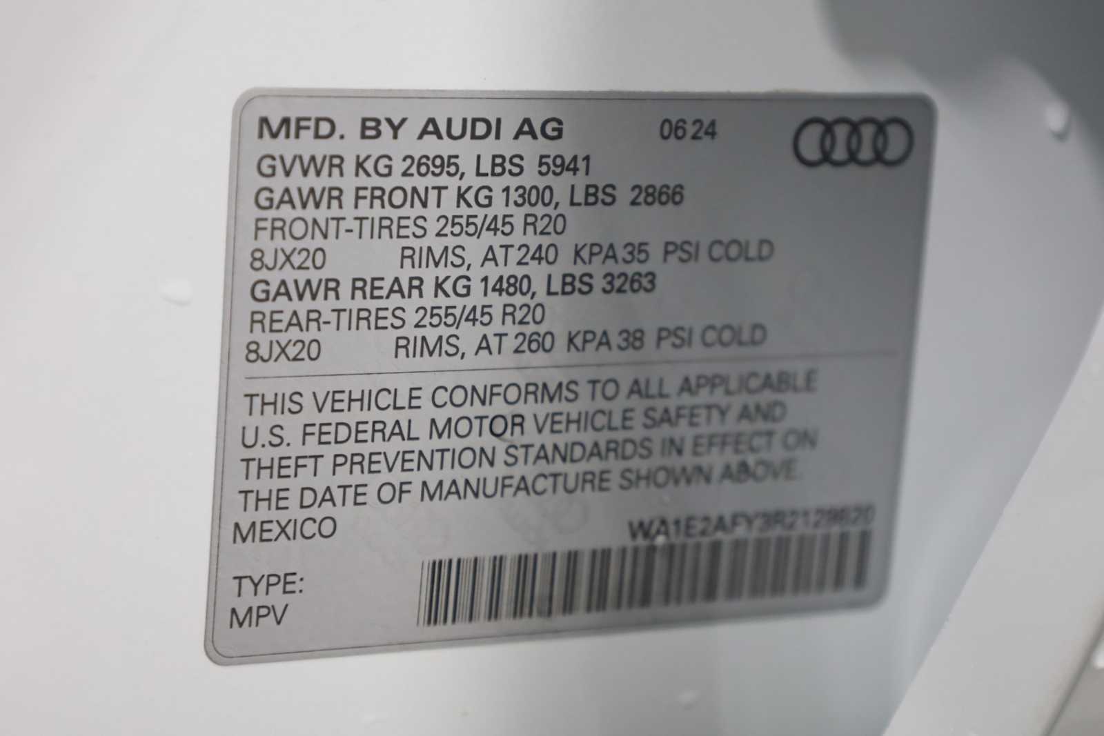 2024 Audi Q5 e Premium Plus 35