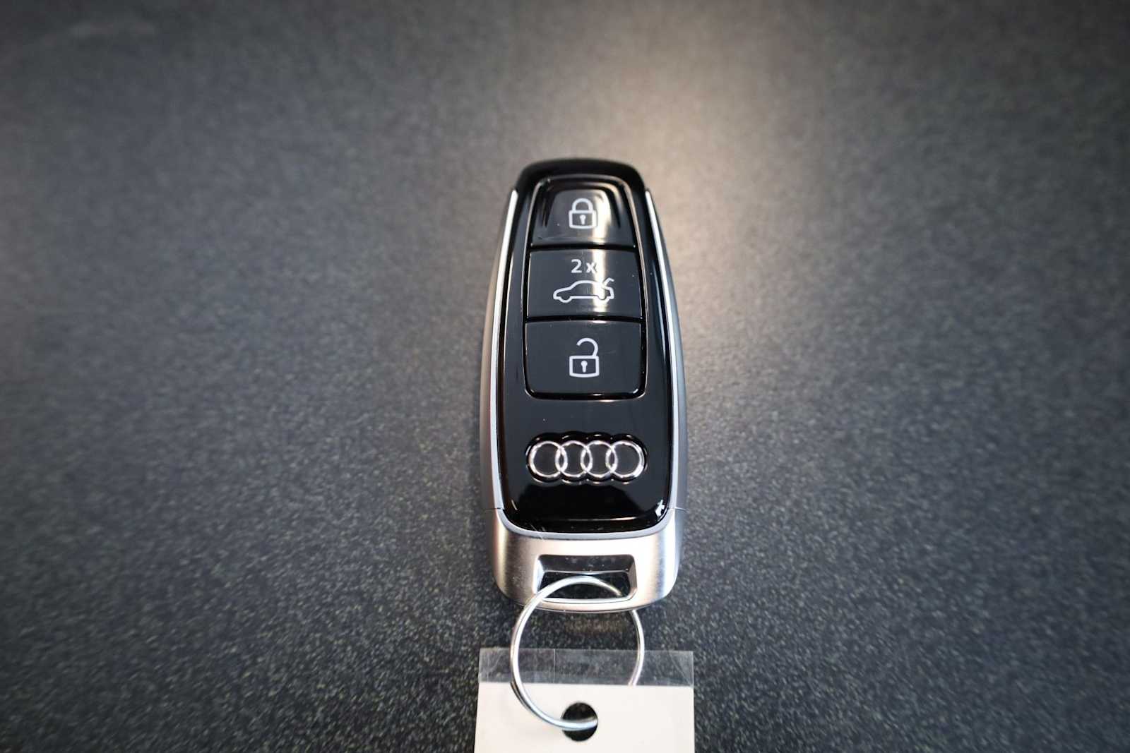 Thumbnail: 2026 Audi Q7 - 41