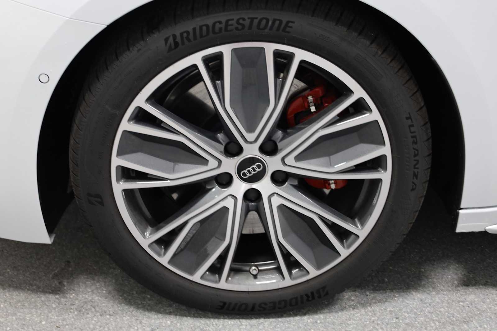 Thumbnail: 2025 Audi S5 - 36