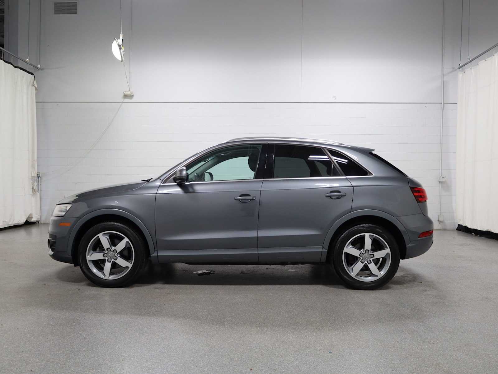 Thumbnail: 2015 Audi Q3 - 2