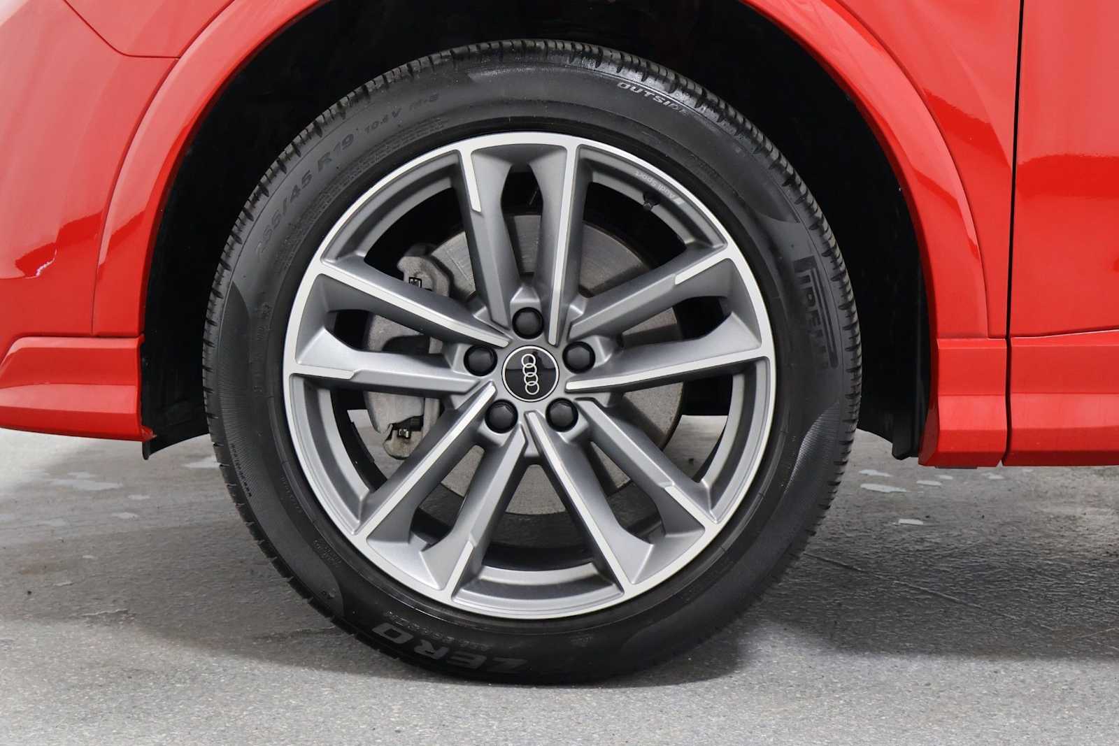 Thumbnail: 2023 Audi Q3 - 33