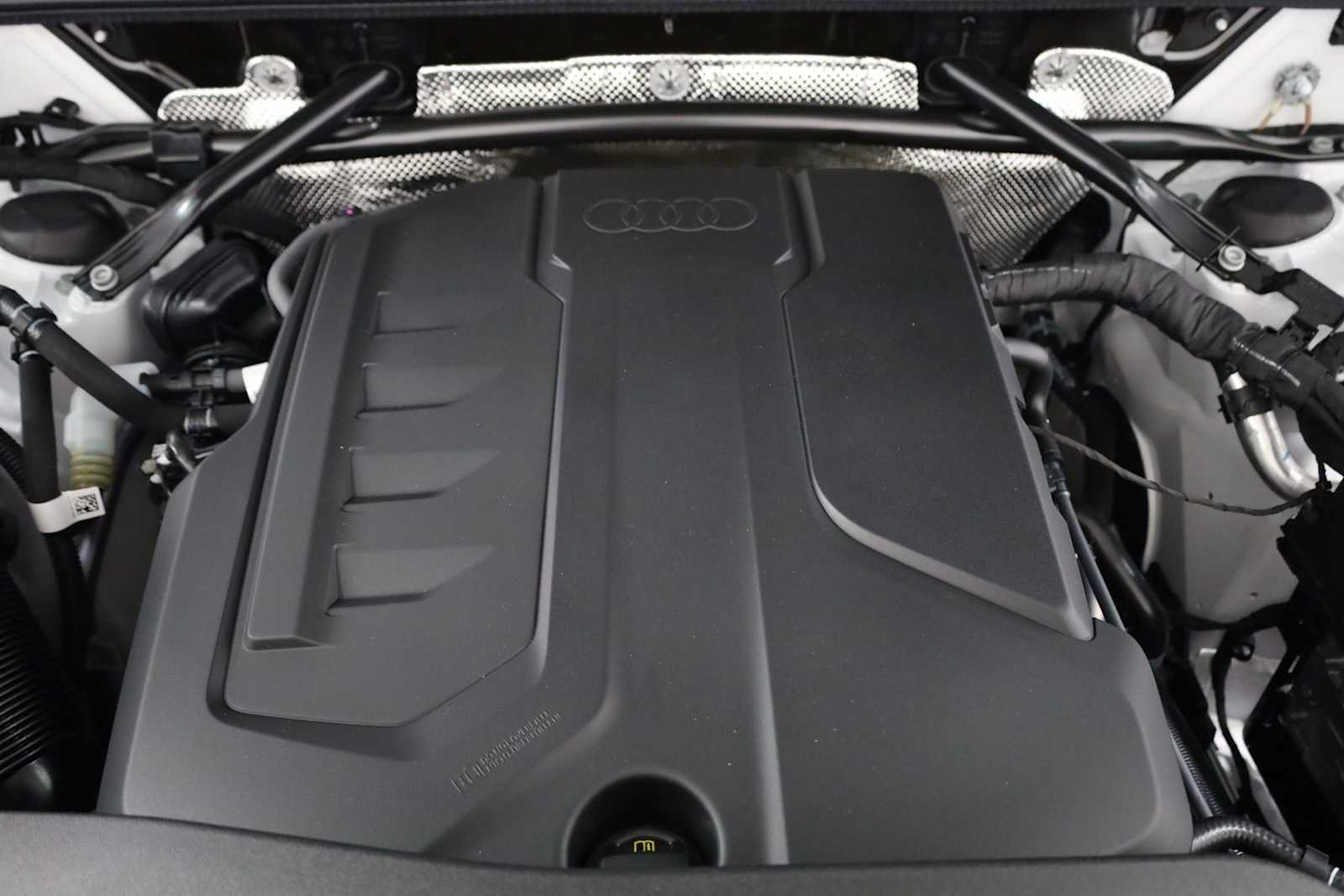 Thumbnail: 2025 Audi Q5 - 39