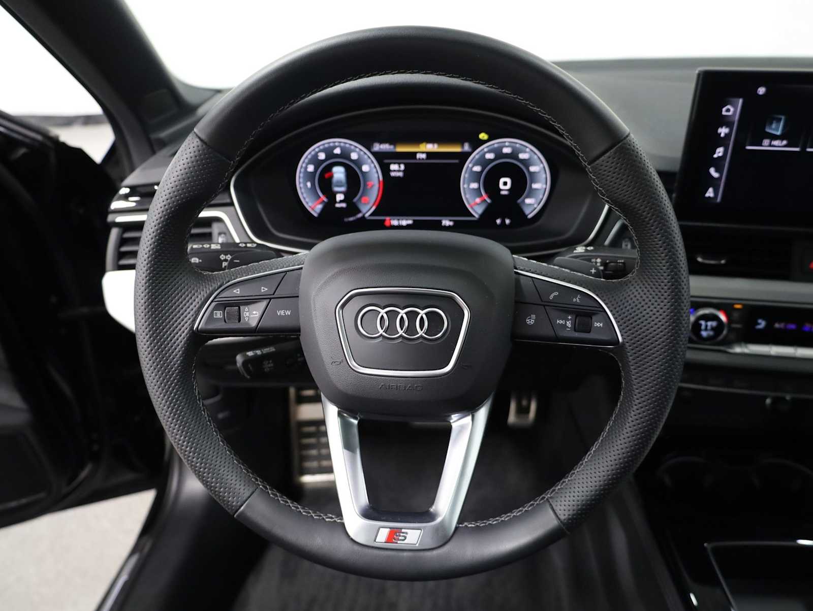 Thumbnail: 2023 Audi A4 - 23