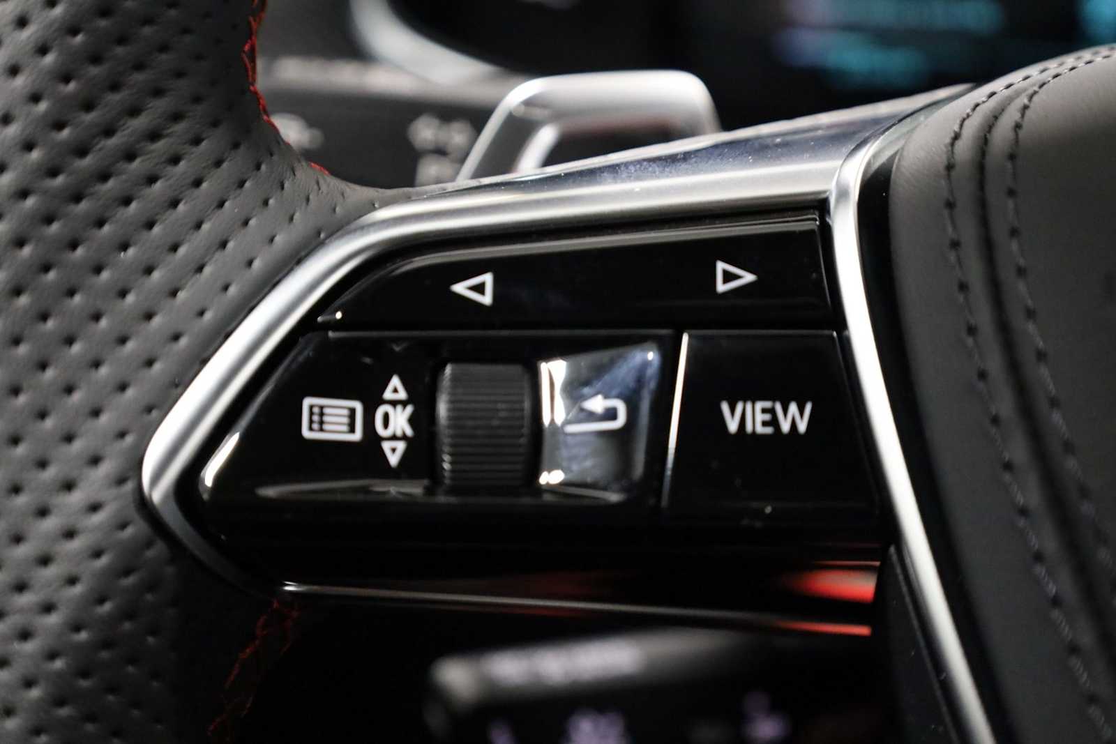 Thumbnail: 2026 Audi RS 7 - 26