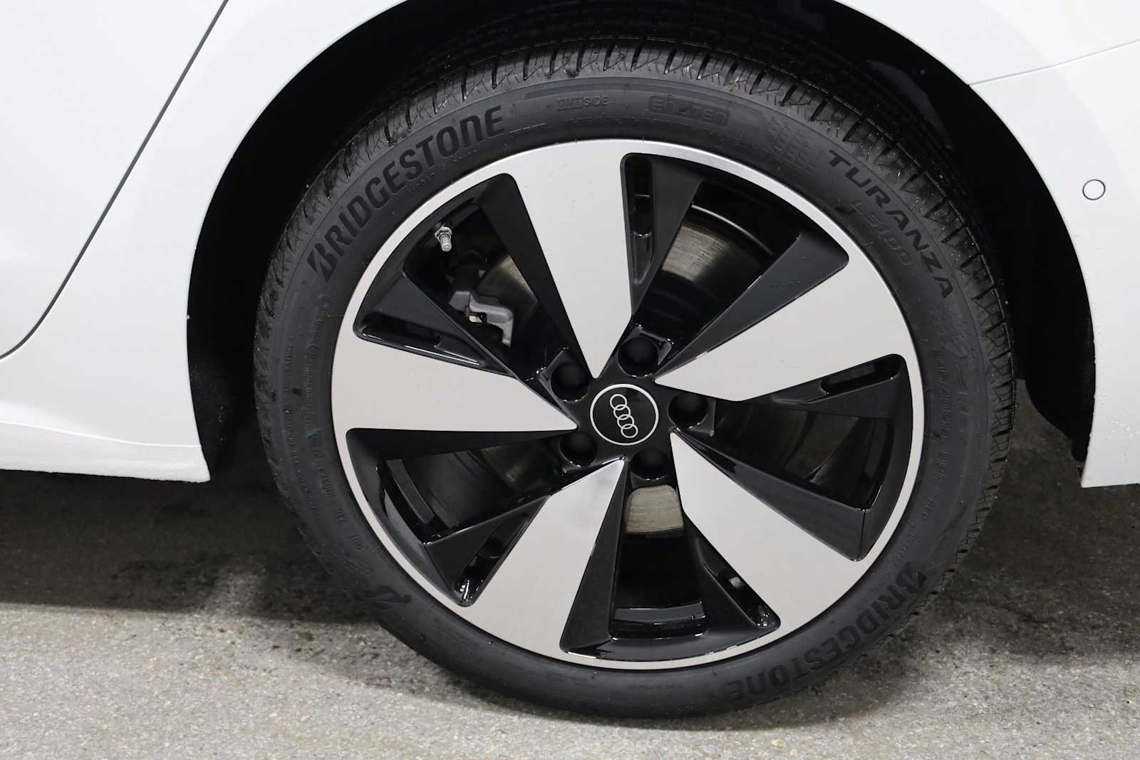 Thumbnail: 2025 Audi A5 - 37