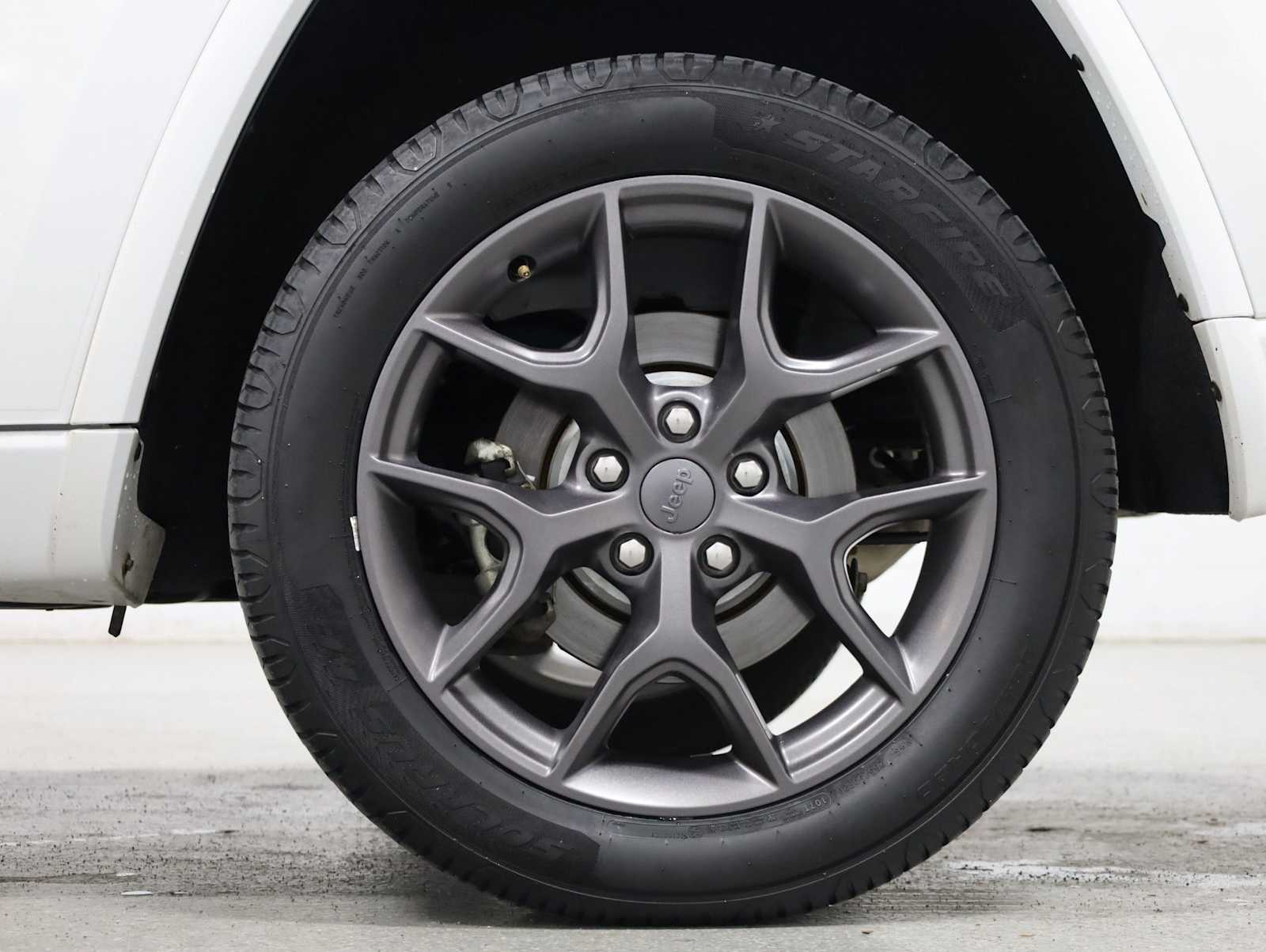 Thumbnail: 2021 Jeep Grand Cherokee - 37