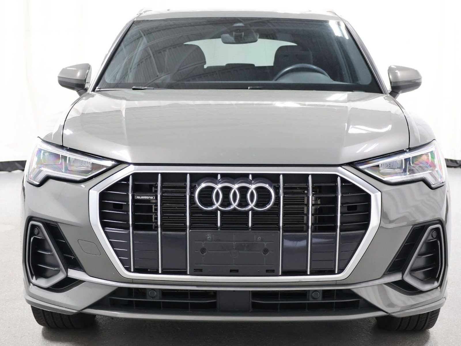 Thumbnail: 2023 Audi Q3 - 14