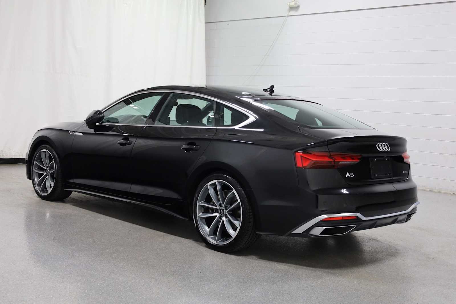 2024 Audi A5 45 S line Premium Plus photo 3