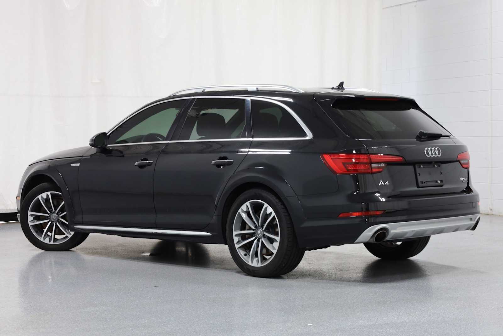 Used 2017 Audi allroad Premium with VIN WA17NBF46HA099610 for sale in Farmington, MI