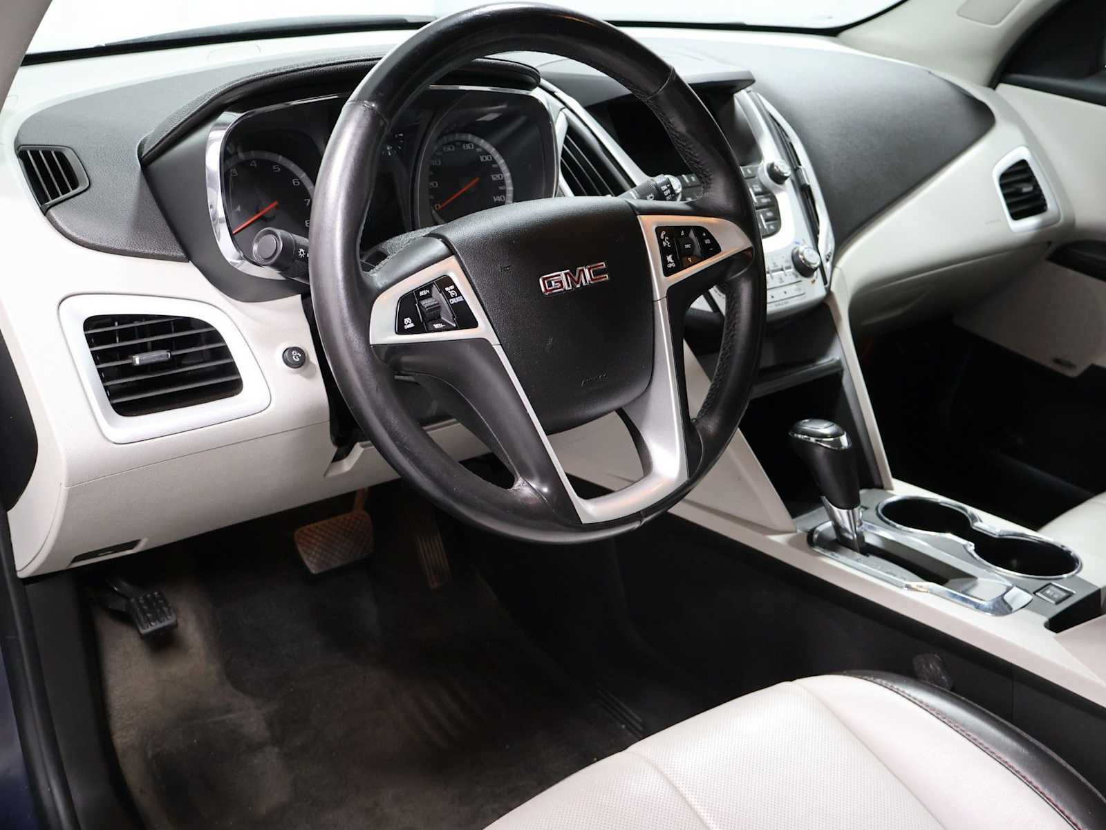 Thumbnail: 2016 GMC Terrain - 4