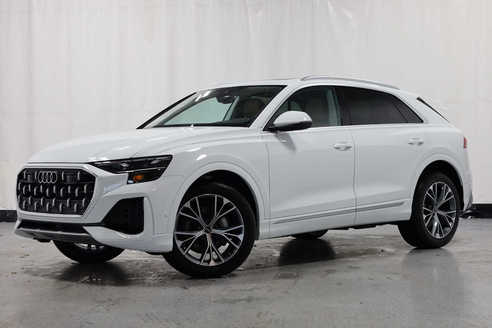 2025 Audi Q8 Premium -
                  Novi, MI