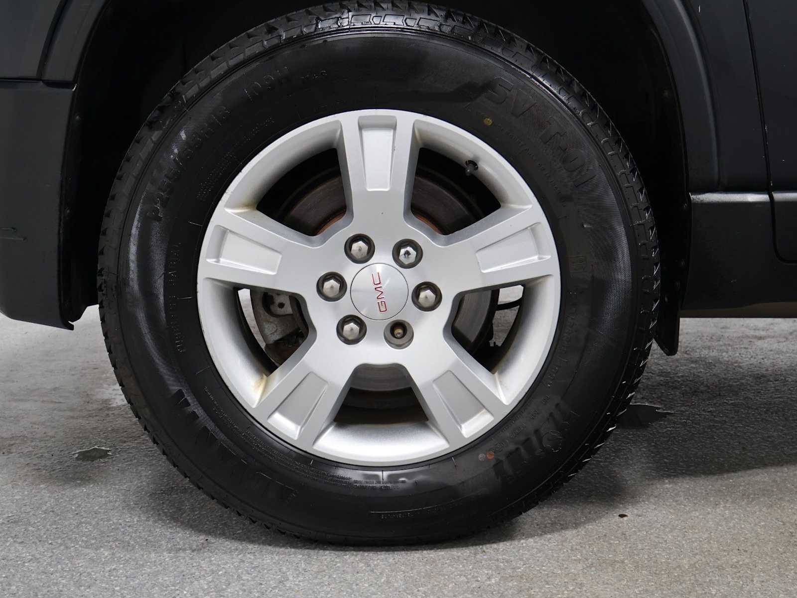 Thumbnail: 2012 GMC Acadia - 30