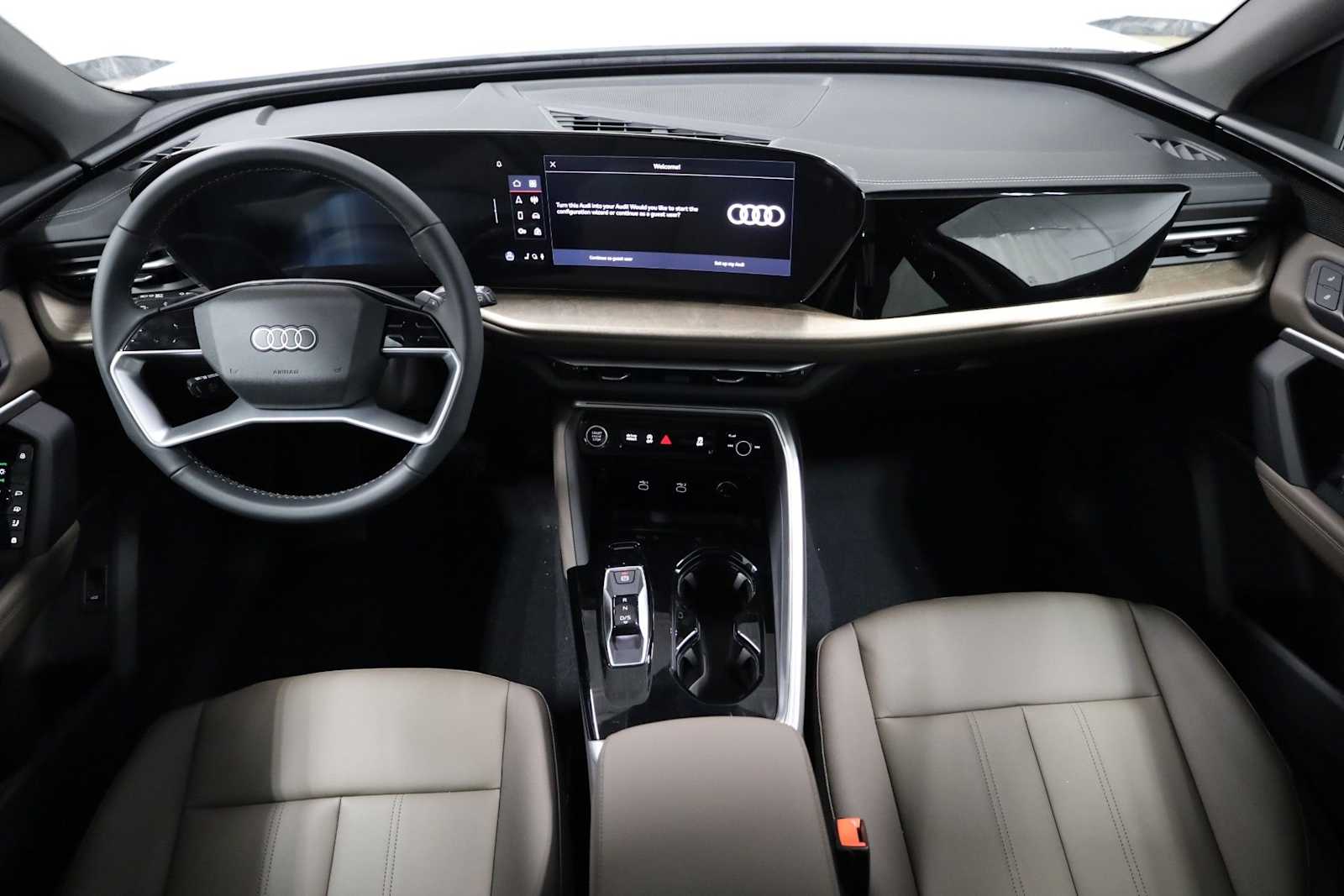 Thumbnail: 2025 Audi Q5 - 21