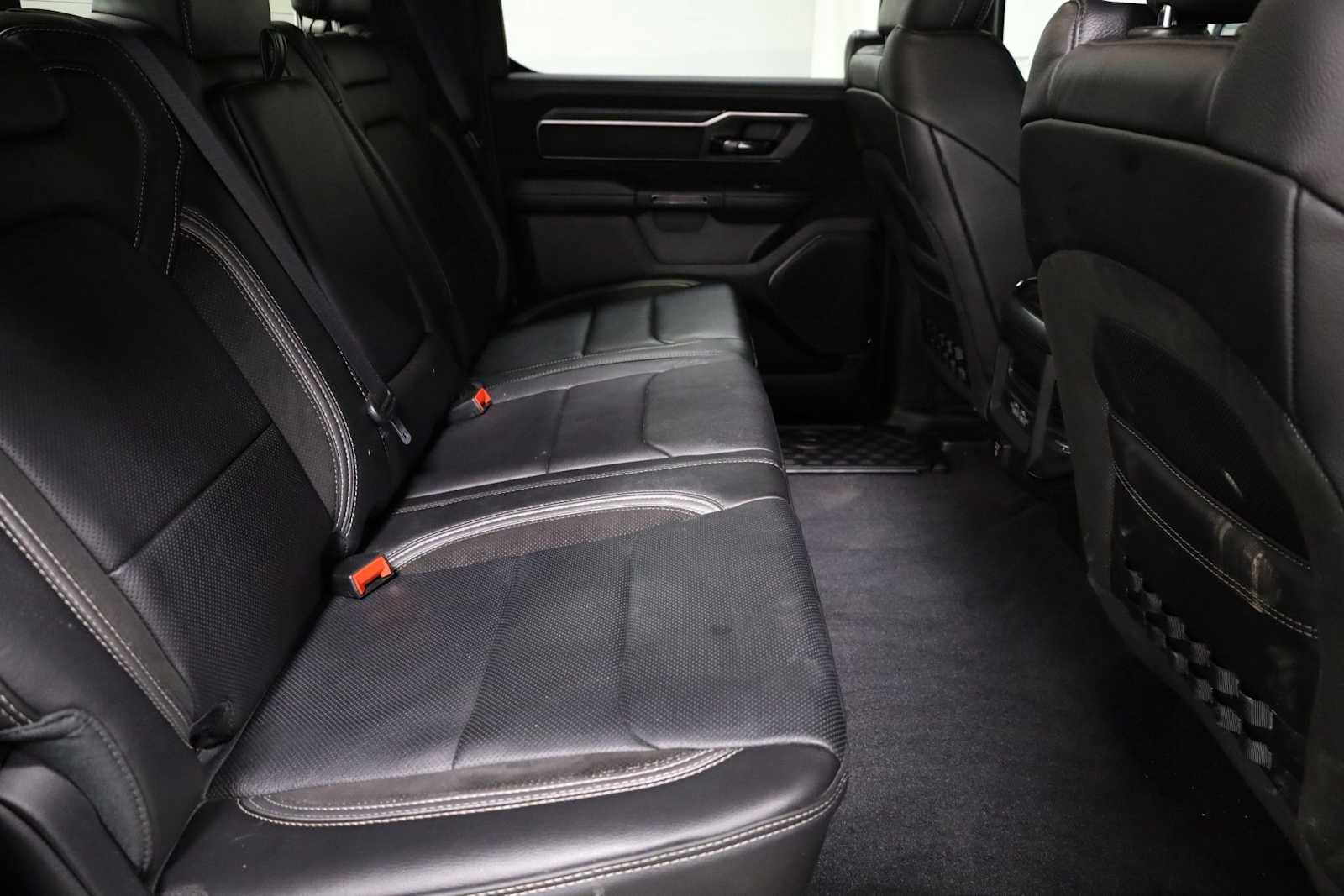 Thumbnail: 2025 RAM 1500 - 33