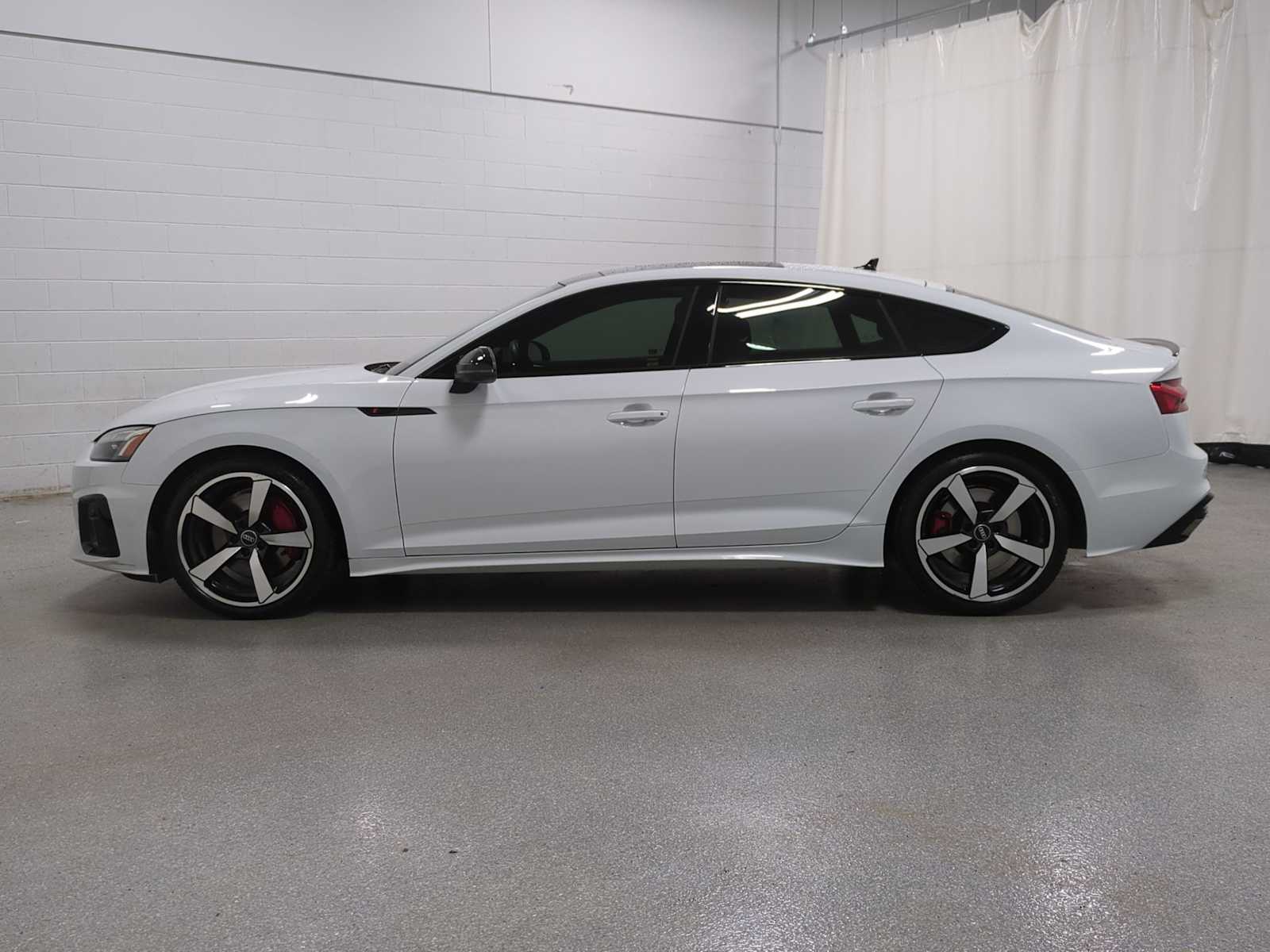 Thumbnail: 2023 Audi A5 - 3