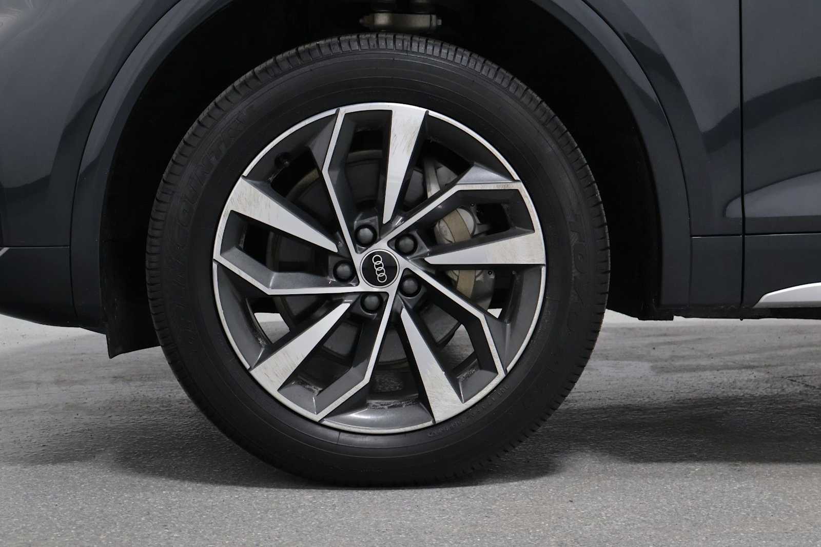 Thumbnail: 2021 Audi Q5 - 36