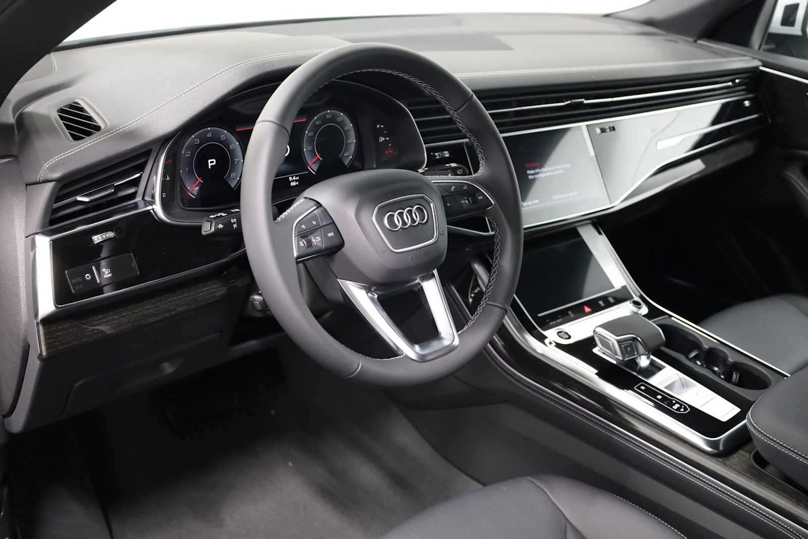 Thumbnail: 2026 Audi Q8 - 12