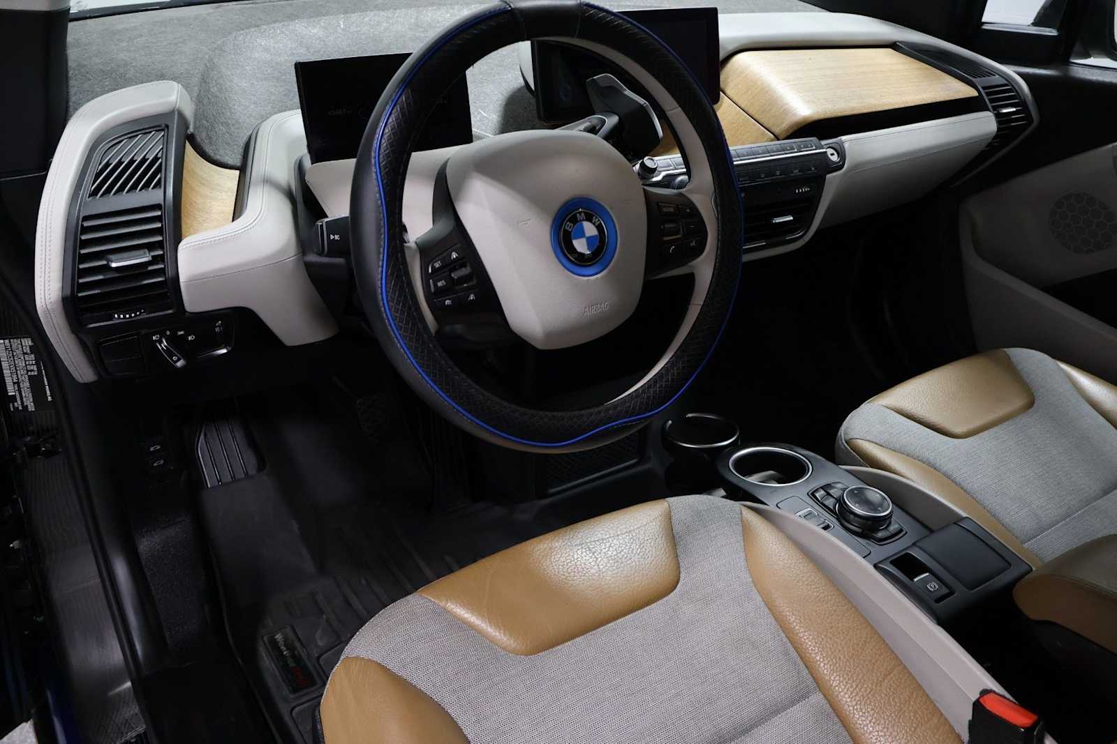 Thumbnail: 2014 BMW i3 - 4