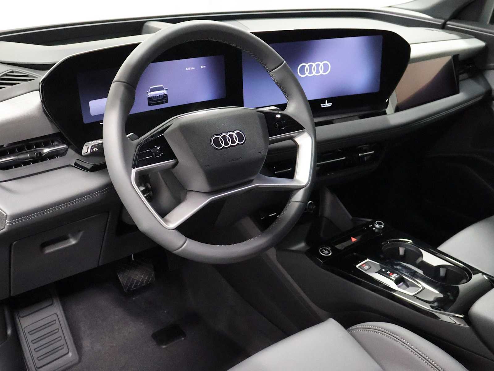 Thumbnail: 2027 Audi Q6 e-tron - 4