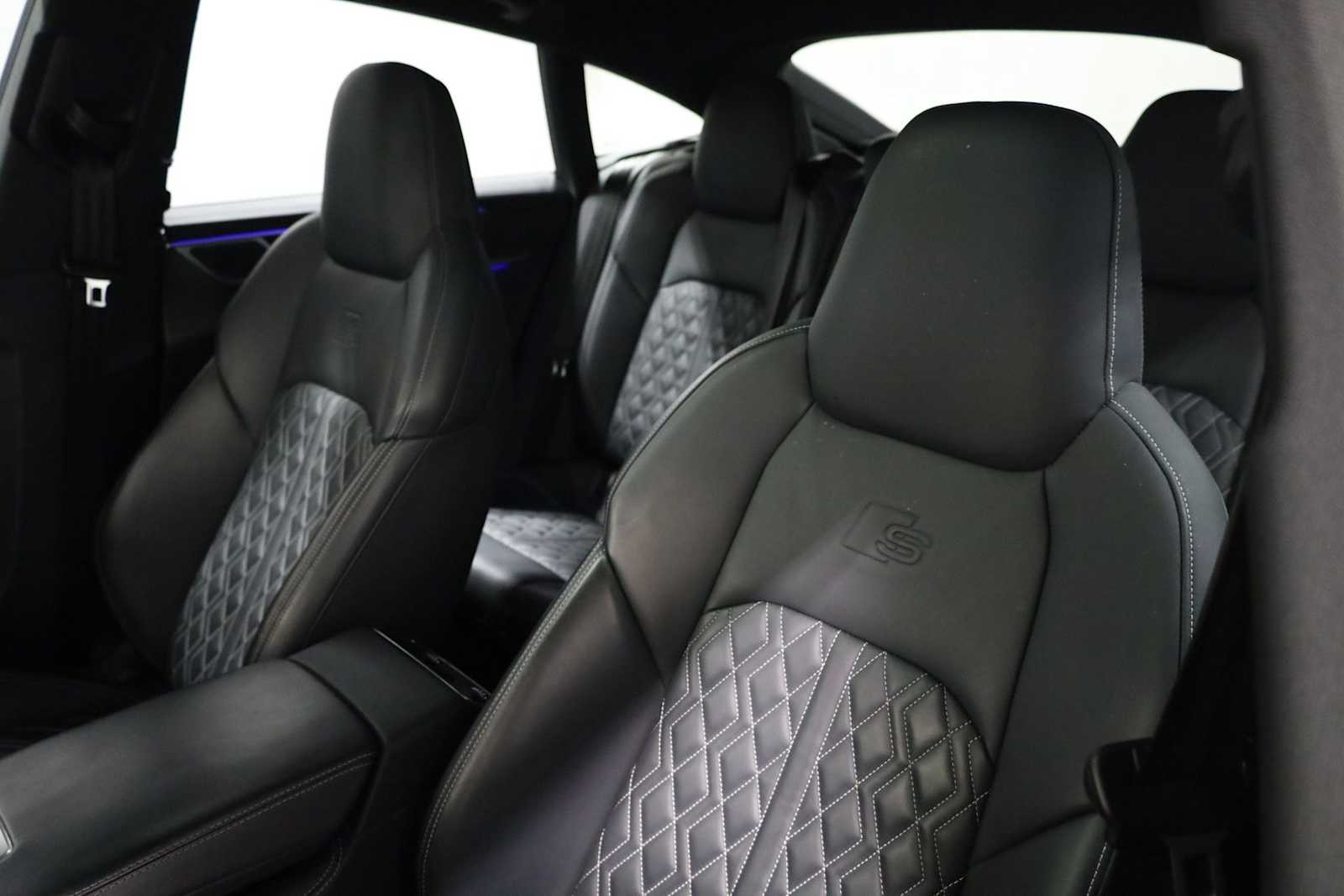 Thumbnail: 2023 Audi S7 - 18