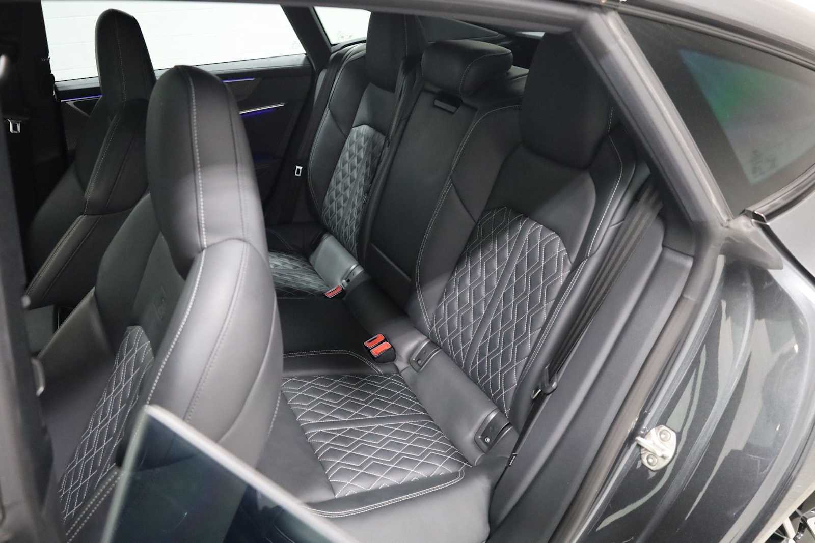 Thumbnail: 2023 Audi S7 - 34