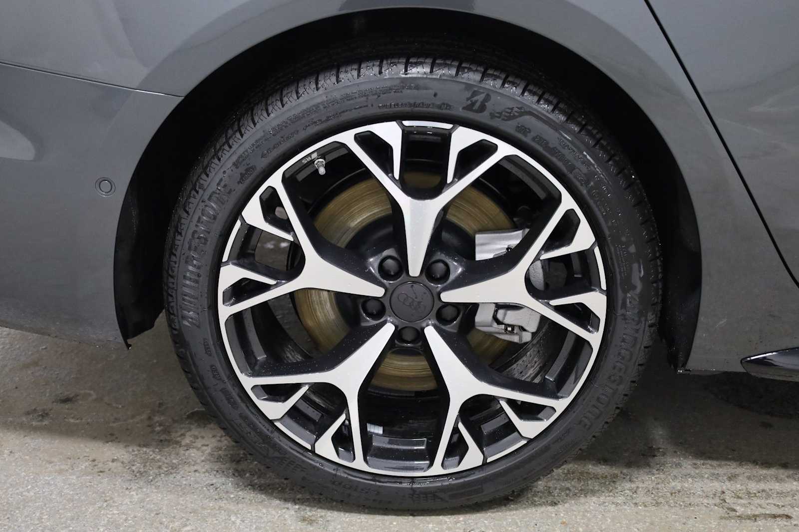 Thumbnail: 2026 Audi A6 - 36