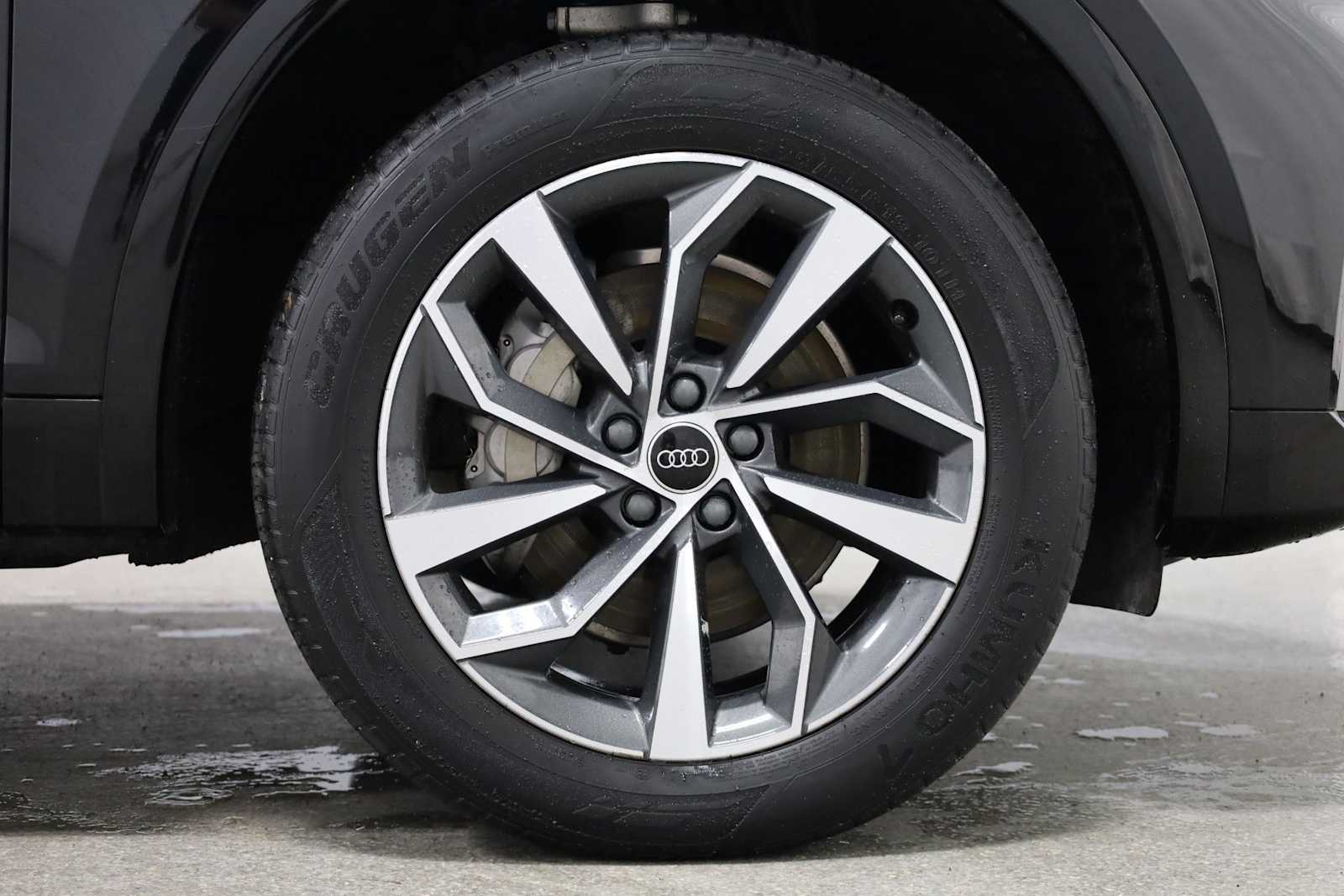 Thumbnail: 2023 Audi Q5 - 12