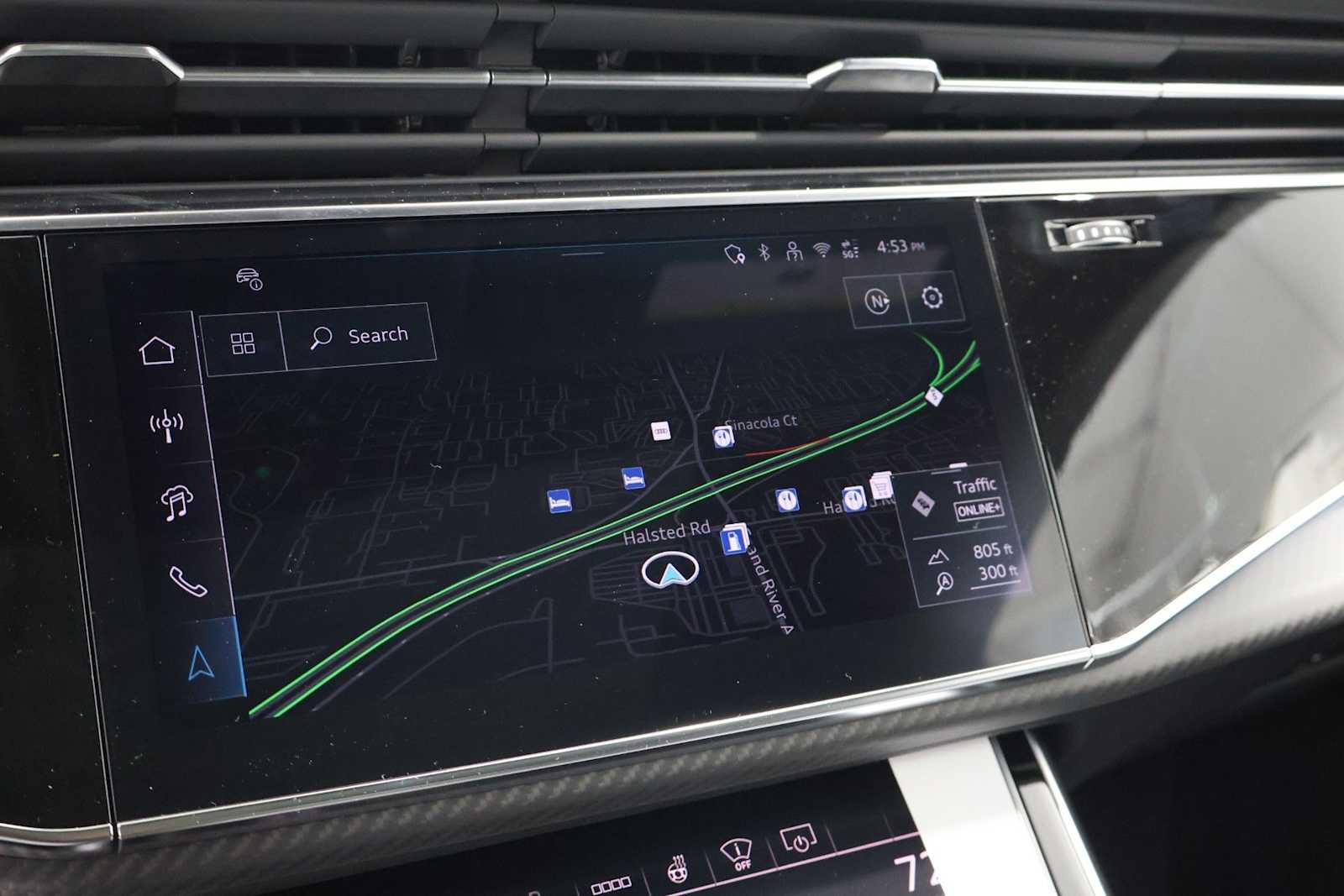 Thumbnail: 2026 Audi SQ8 - 31