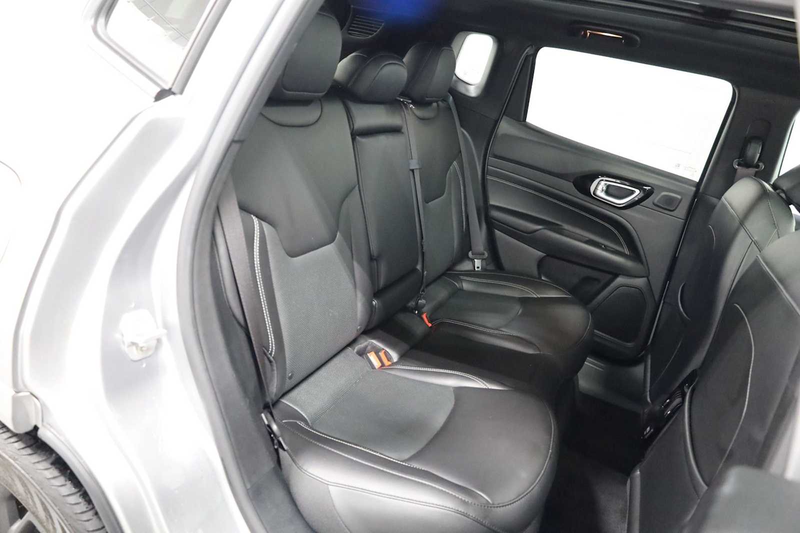 Thumbnail: 2023 Jeep Compass - 35