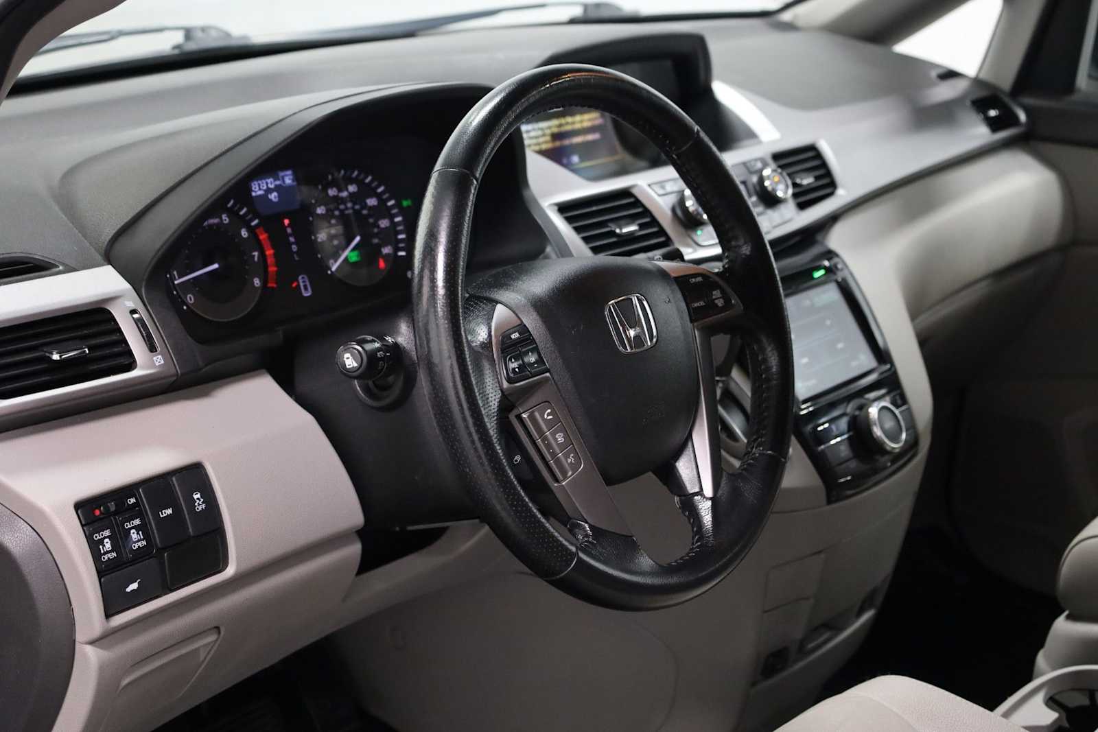 Thumbnail: 2015 Honda Odyssey - 4