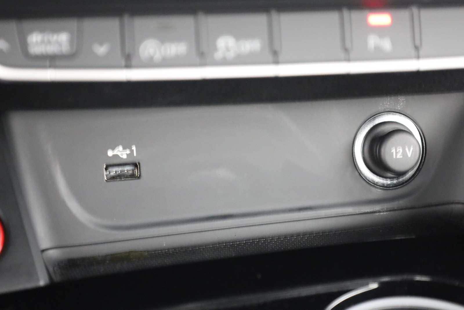 Thumbnail: 2023 Audi S5 - 31