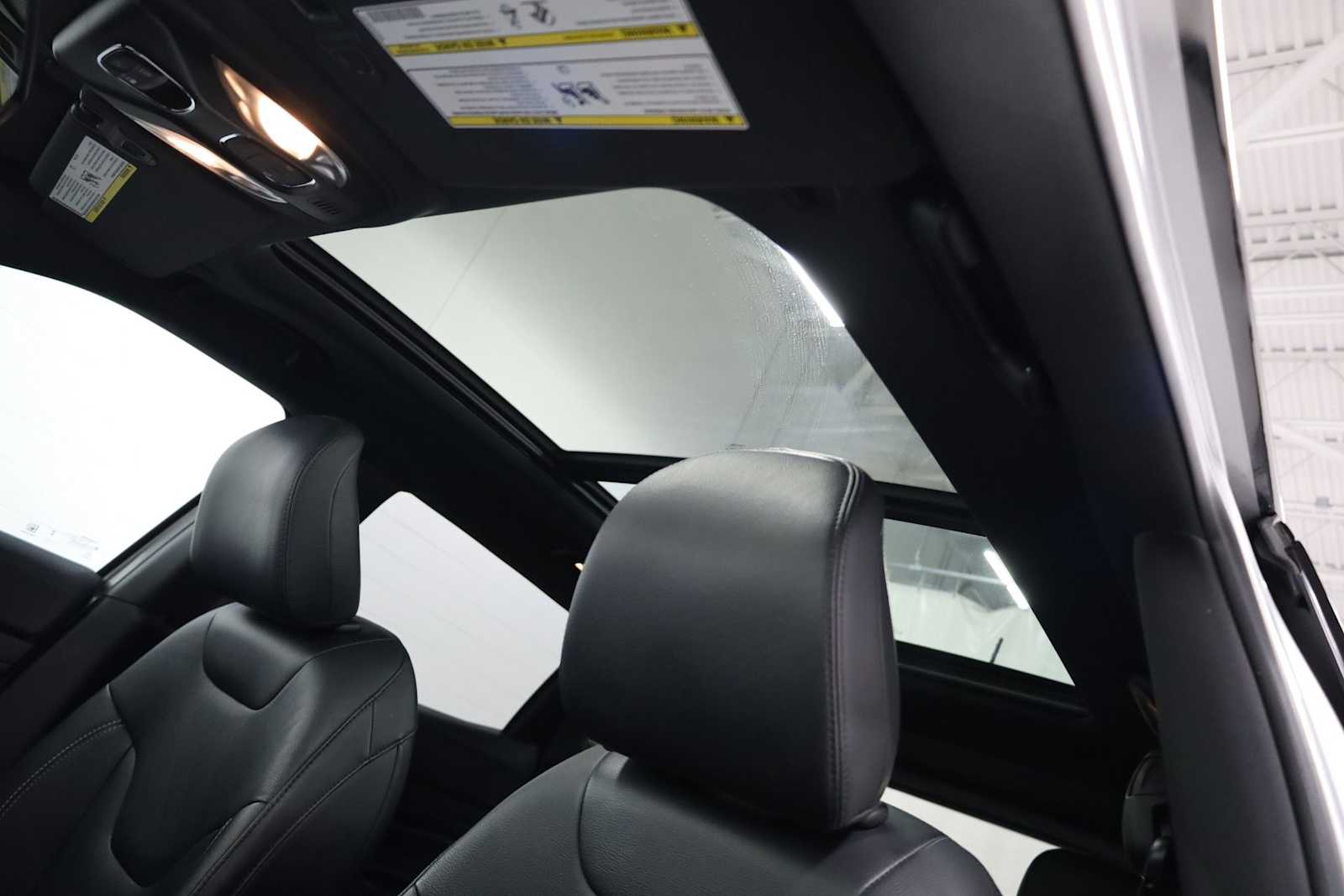 Thumbnail: 2023 Jeep Compass - 19