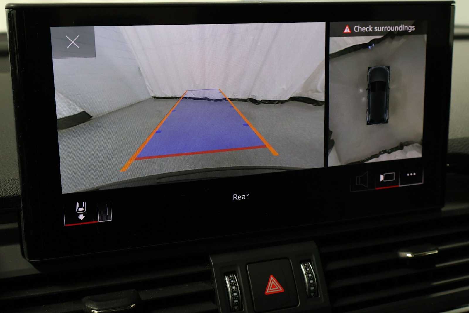 Thumbnail: 2021 Audi Q5 - 30