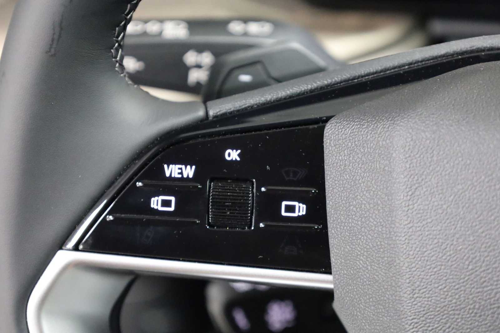 Thumbnail: 2026 Audi Q5 - 25