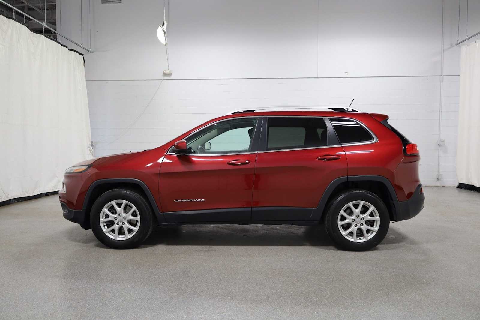 Thumbnail: 2014 Jeep Cherokee - 2